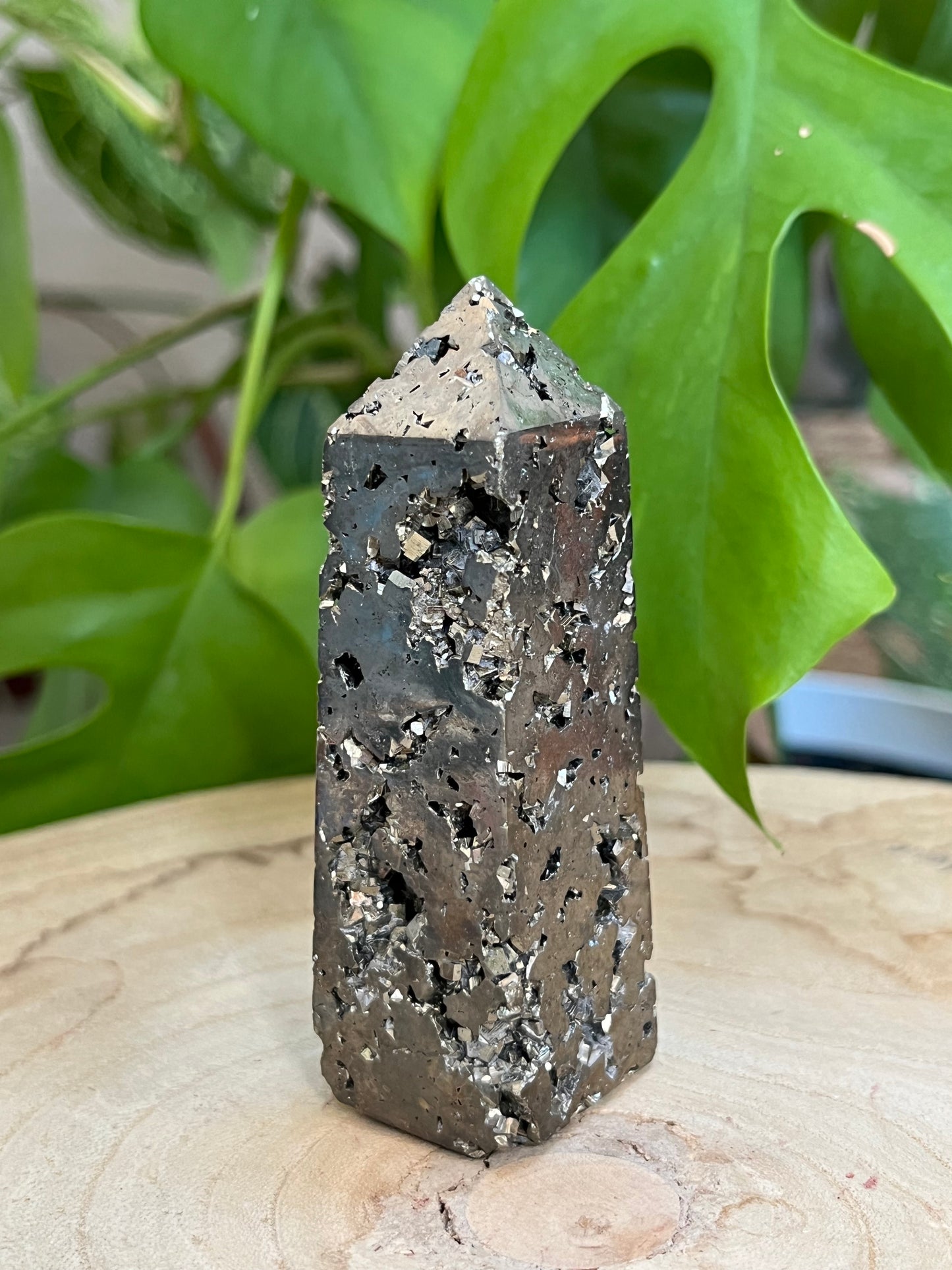 Pyrit Obelisk (Peru) – Wohlstand & energetischer Schutz