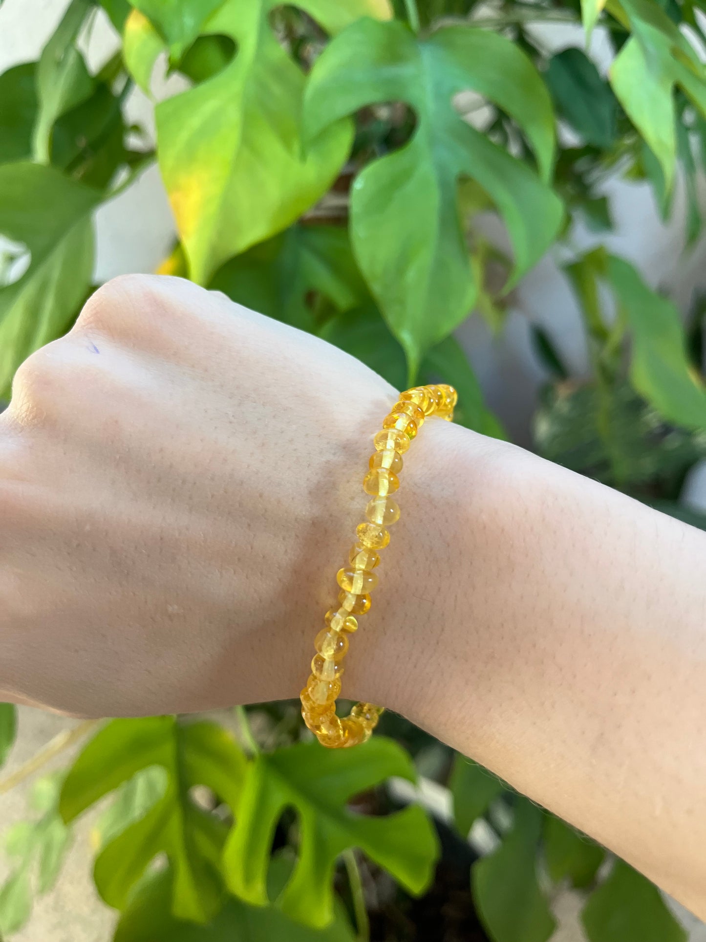 Bernstein hell Potato Armband – Leichtigkeit & Natürlichkeit