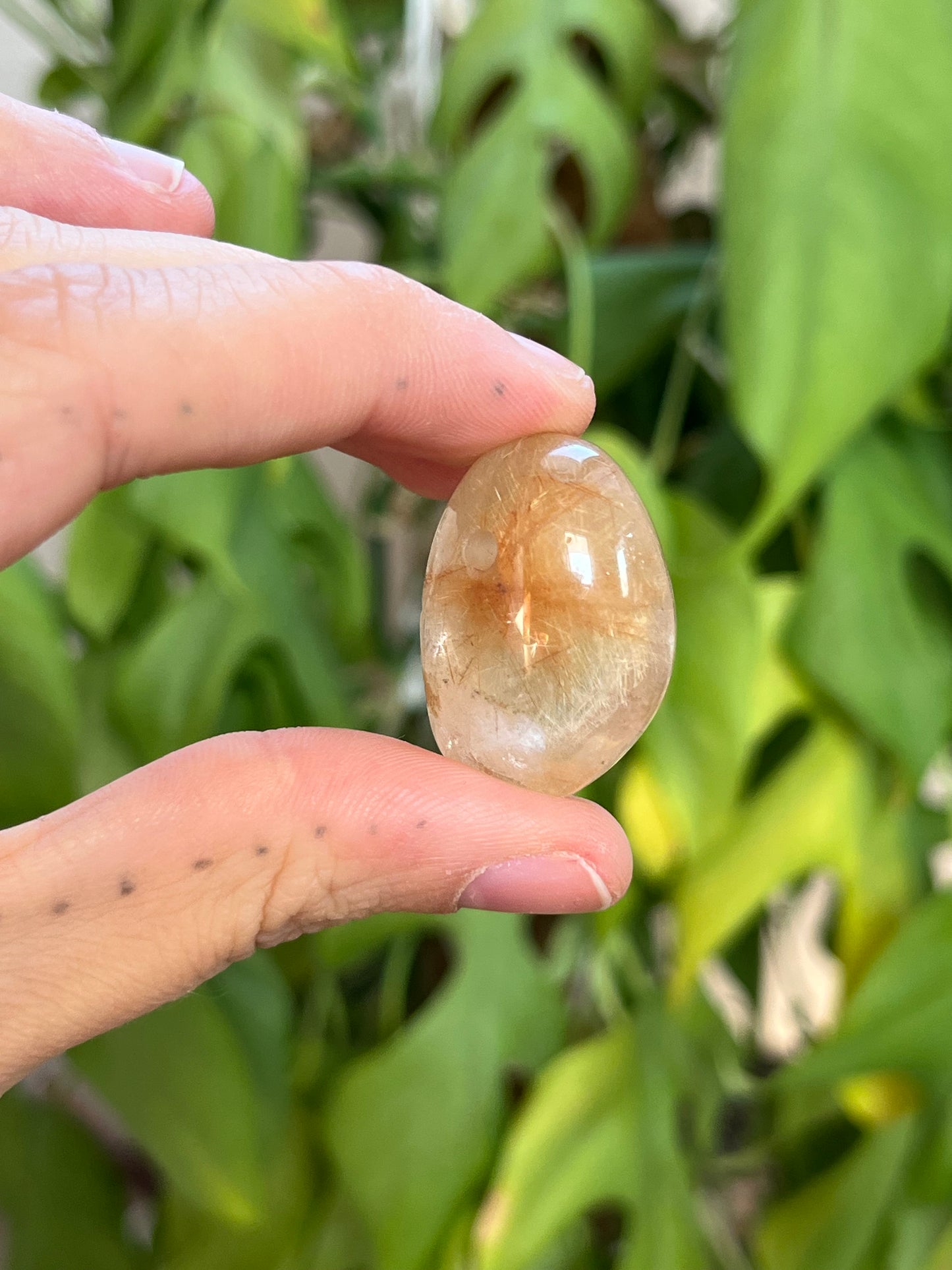 Inklusen Bergkristall gebohrt – Edelstein Anhänger für Klarheit & Energie