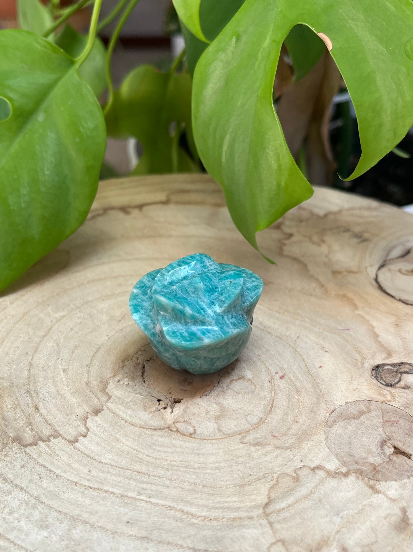 Amazonit Blumen Gravur – Harmonie, Gelassenheit & Herzenergie