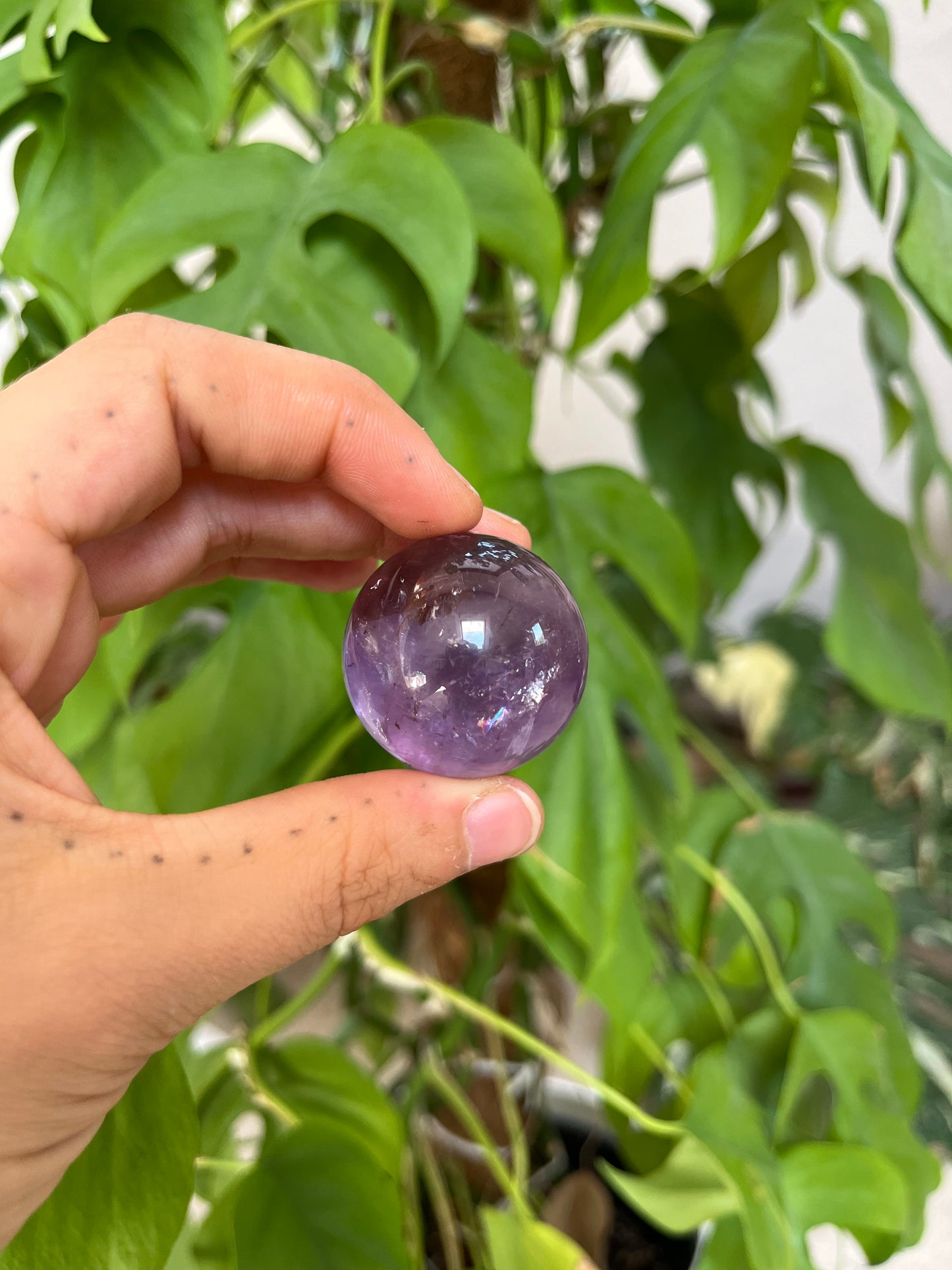 Amethyst Kugel 3,3 cm – Edelstein für Intuition & Ruhe