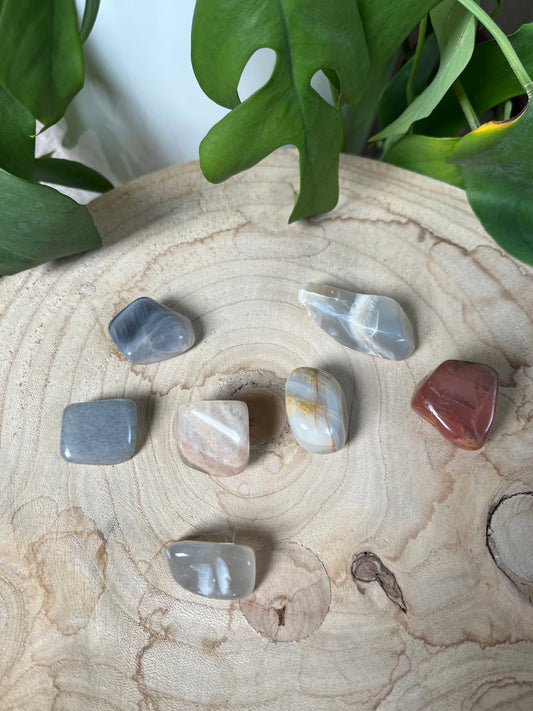 Mondstein Trommelstein