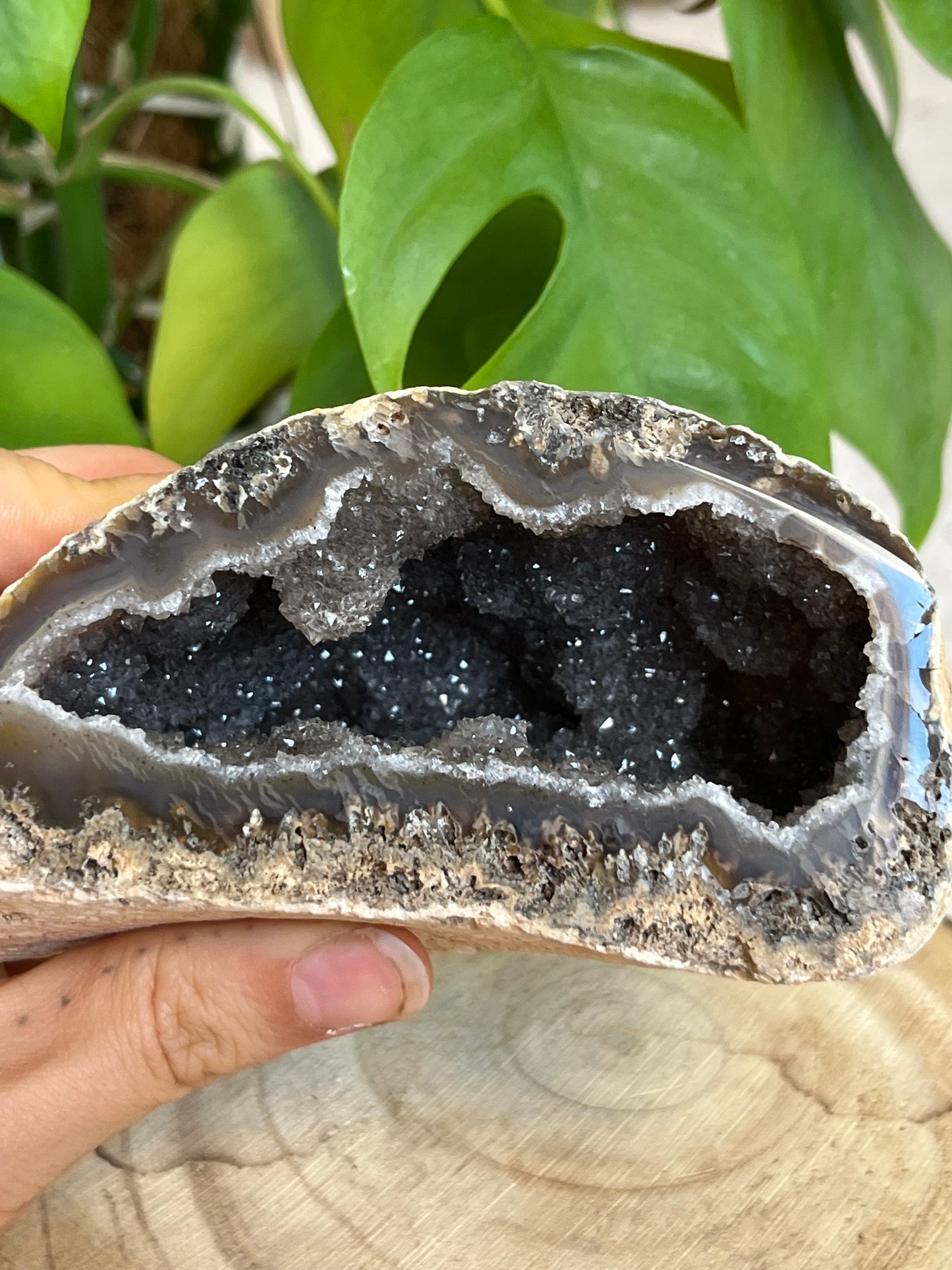Achat Geode Rohstein – naturbelassen