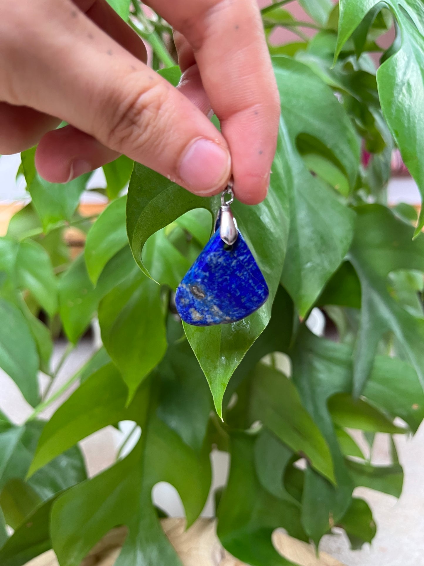 Lapislazuli Anhänger mit Silber Öse