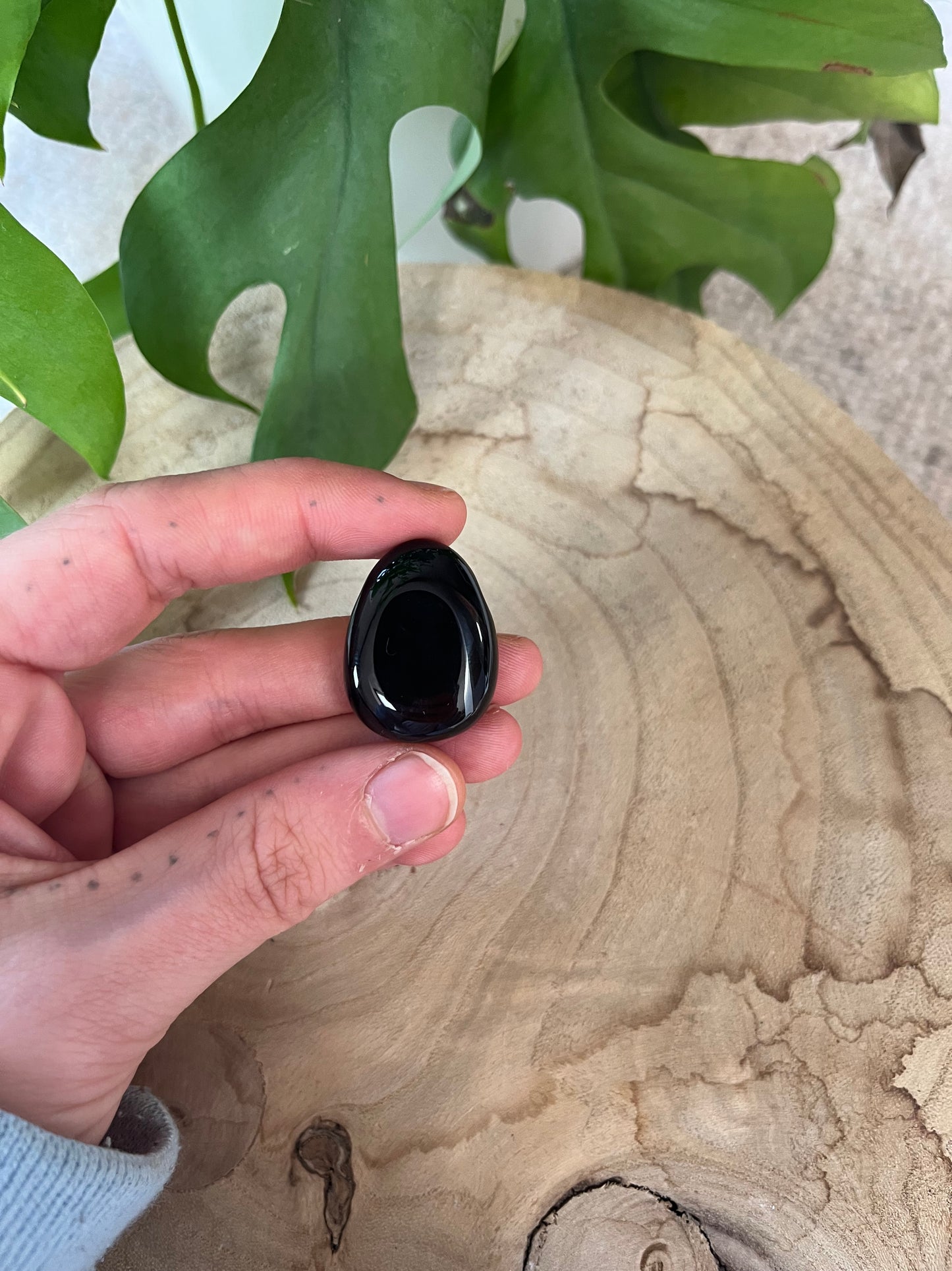 Onyx Trommelstein gebohrt