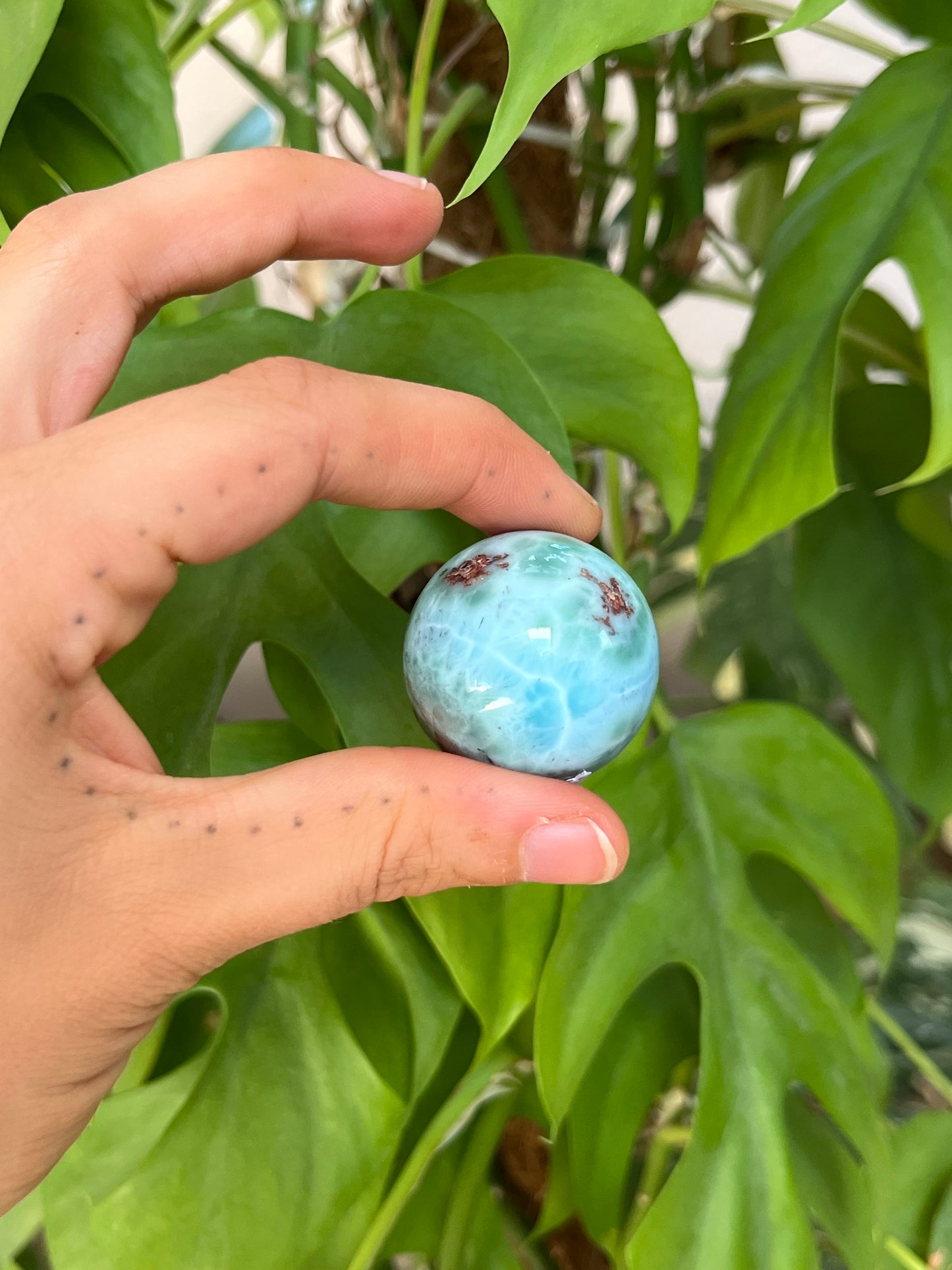 Larimar Kugel 3,1 cm – Edelstein für Gelassenheit & Harmonie