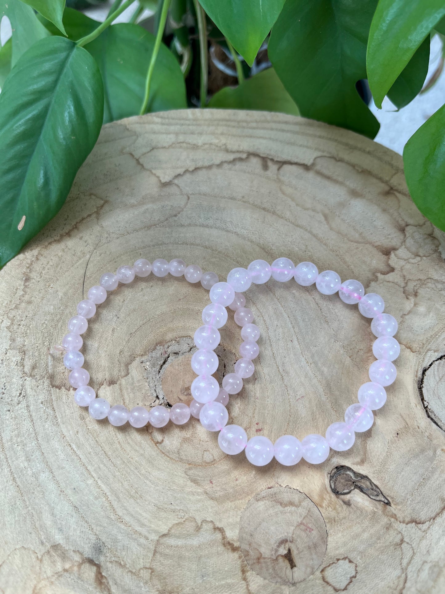 Rosenquarz Kugelarmband – wahlweise 6 mm oder 8 mm Edelstein Schmuck für Liebe & Harmonie