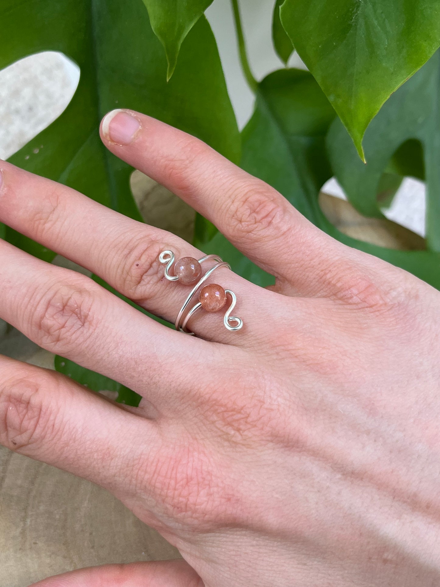 Sonnenstein Ring – handgefertigt & verstellbar