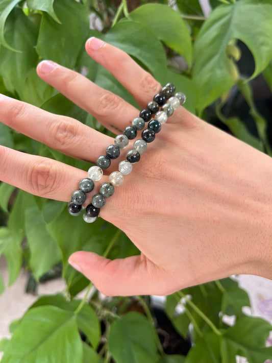 Prehnit Kugelarmband 7 mm – Edelstein Schmuck für Gelassenheit & Harmonie