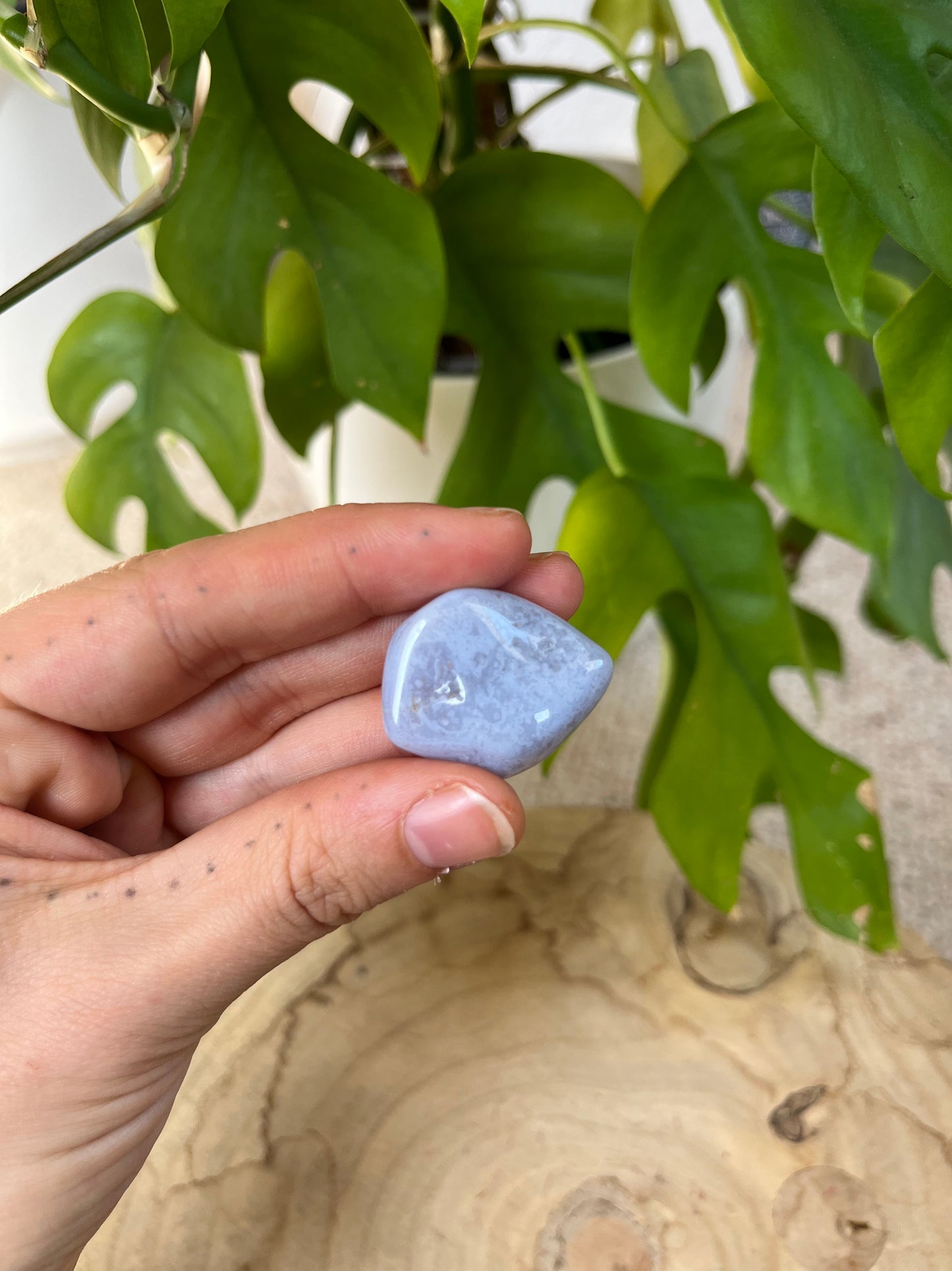 Calecedon blau Trommelsteine