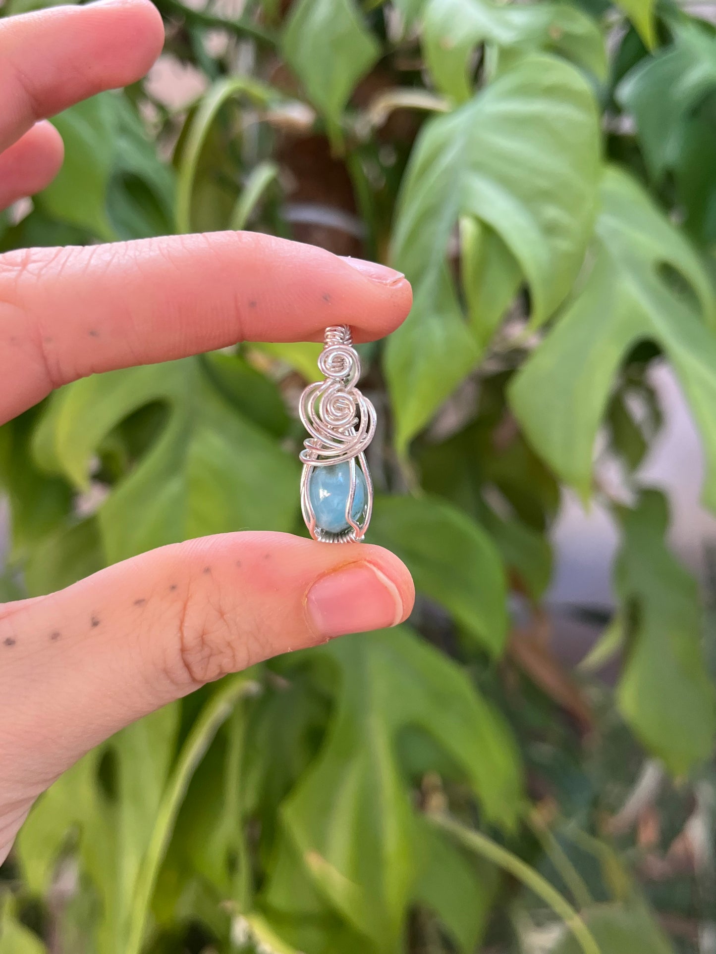 Larimar Unikat-Anhänger – handgemacht in 925er Silberdraht