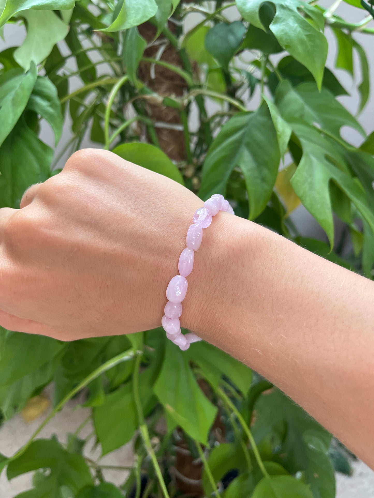 Kunzit Nugget Armband – Edelstein Schmuck für Liebe & Harmonie
