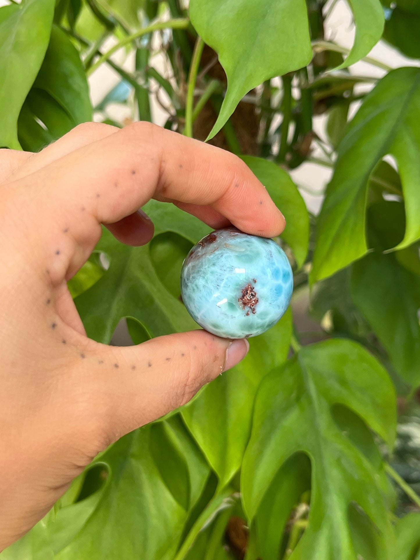Larimar Kugel 3,1 cm – Edelstein für Gelassenheit & Harmonie