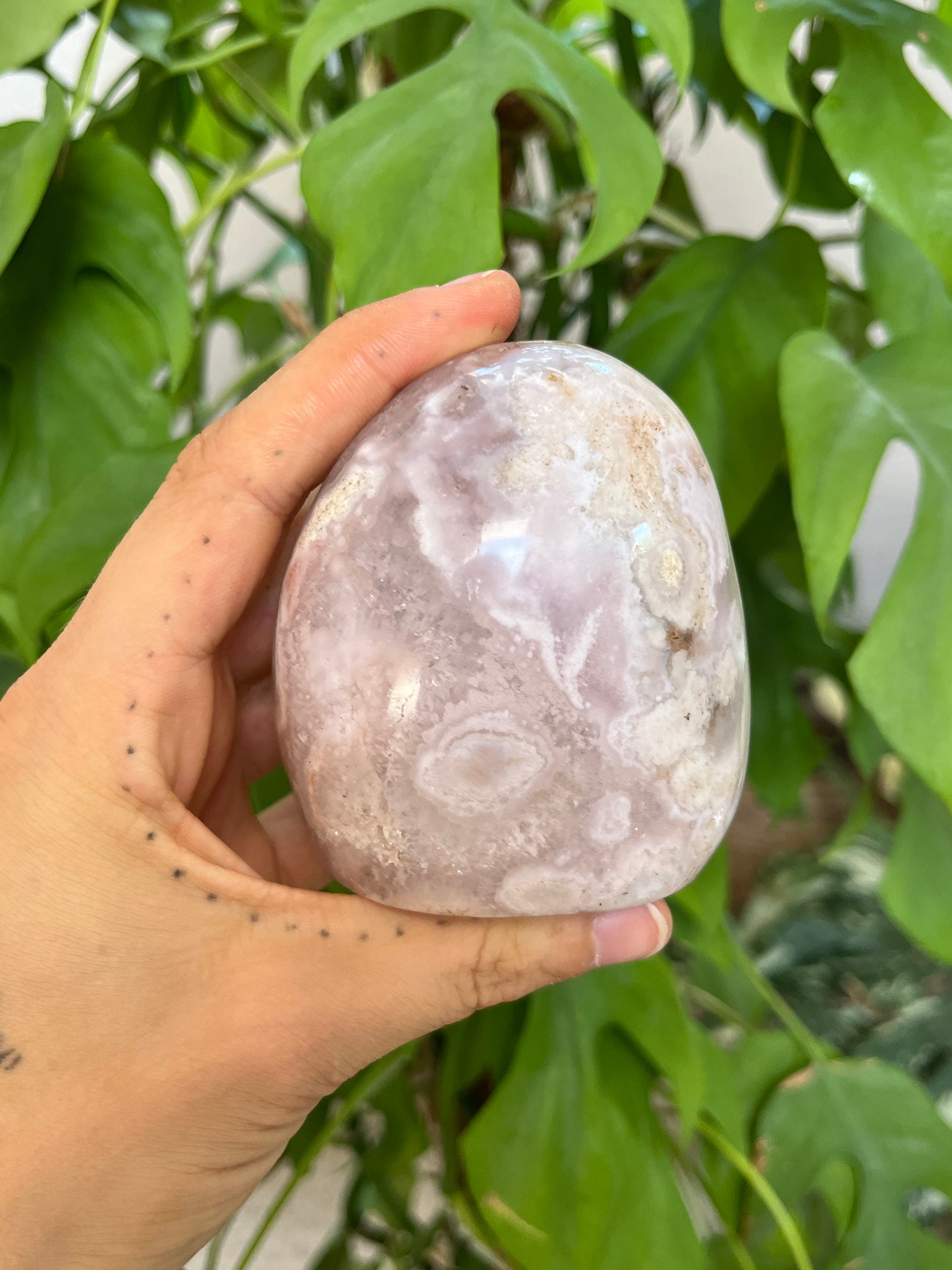 Pink Amethyst Freiform M aus Madagaskar – Edelstein für Selbstliebe & innere Ruhe