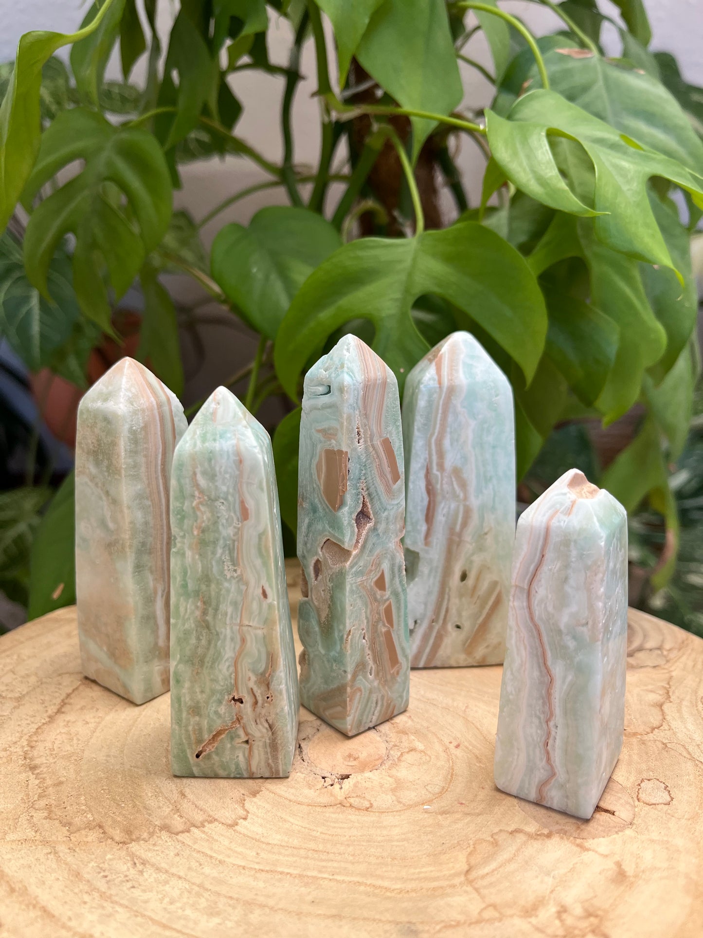 Aragonit Blau Obelisk – Harmonie & liebevolle Kommunikation