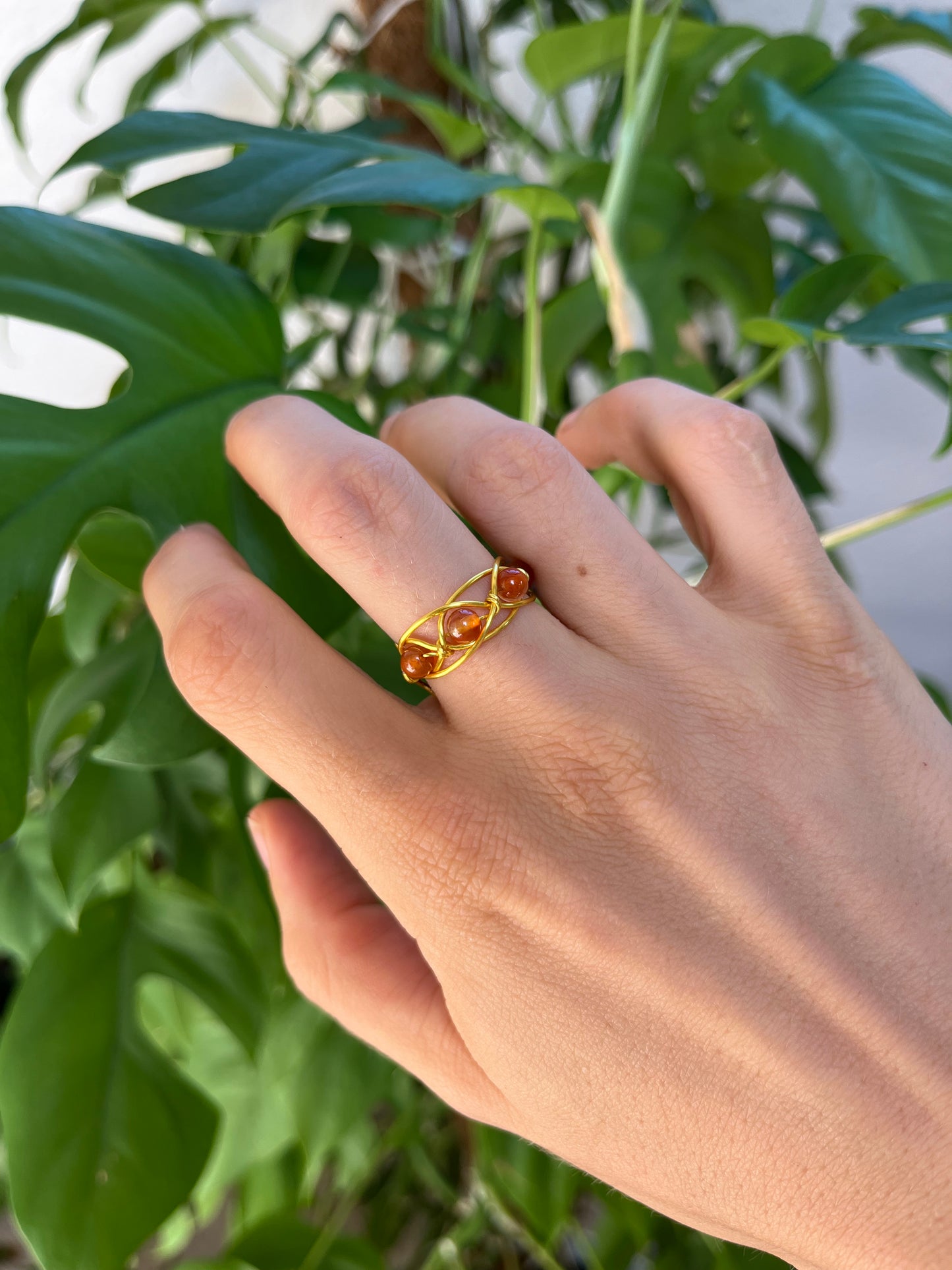 Sakralchakra Ring – Karneol in 925 Silber oder goldfarbenem Draht