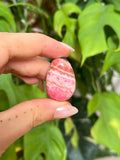 Rhodochrosit Trommelstein gebohrt