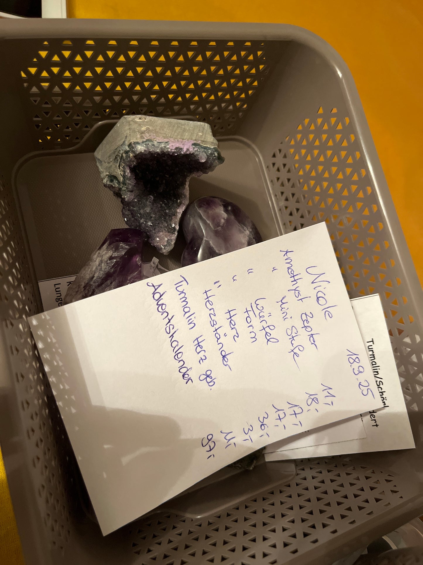 Nicole S Live Sale 18.09