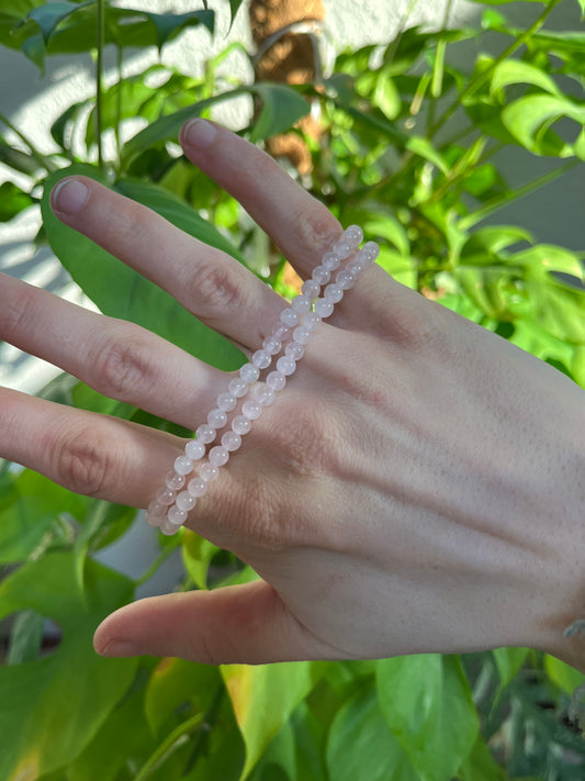 Rosenquarz Armband 4 mm Kugel – Sanftheit & Harmonie