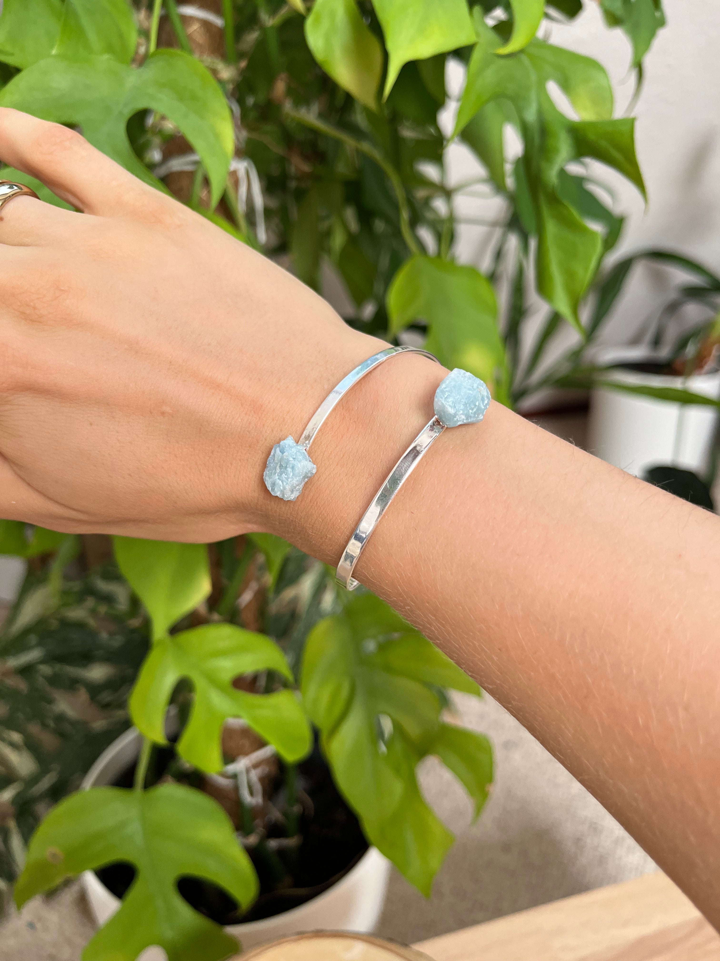 Armreif mit Aquamarin Rohstein 925 Silber