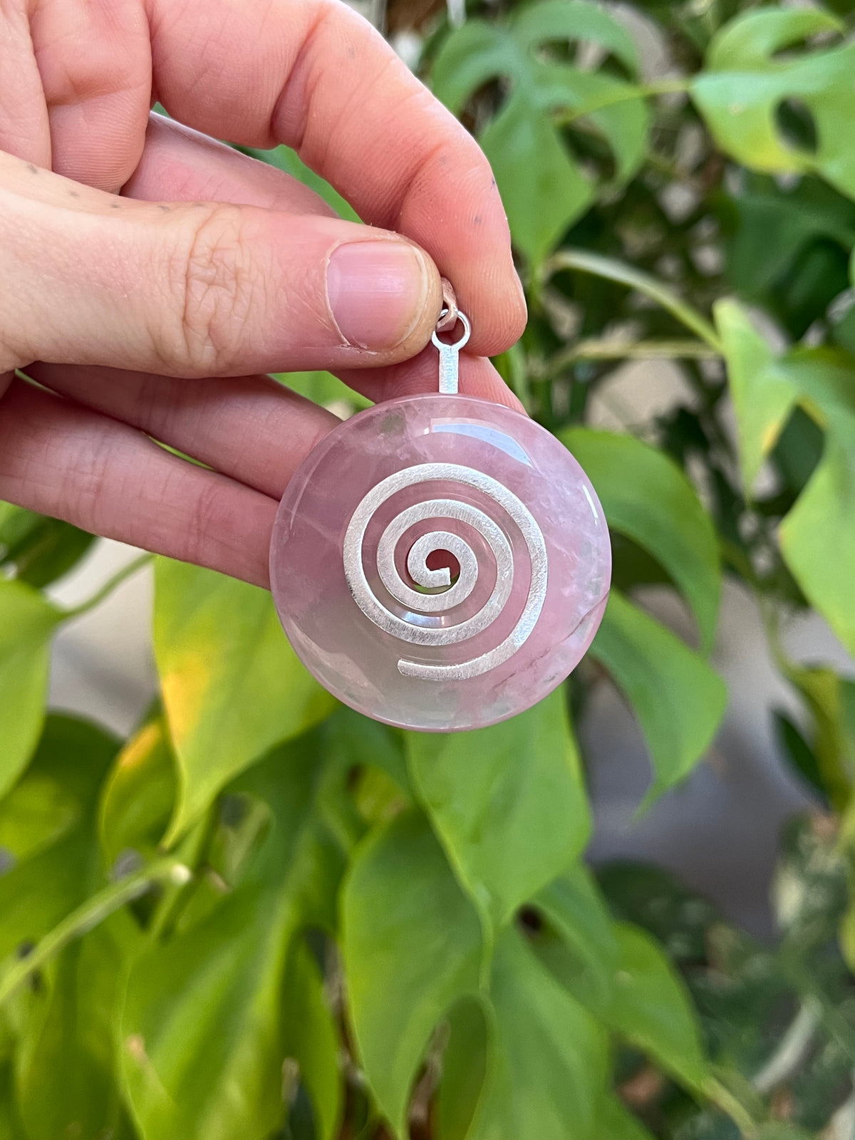 Donut Halter Spirale rund – 3 cm | Messing versilbert matt