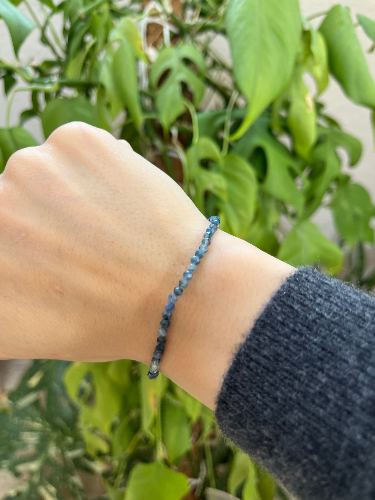 Disthen facettiertes Armband – Edelstein Armband für Klarheit & Ausrichtung