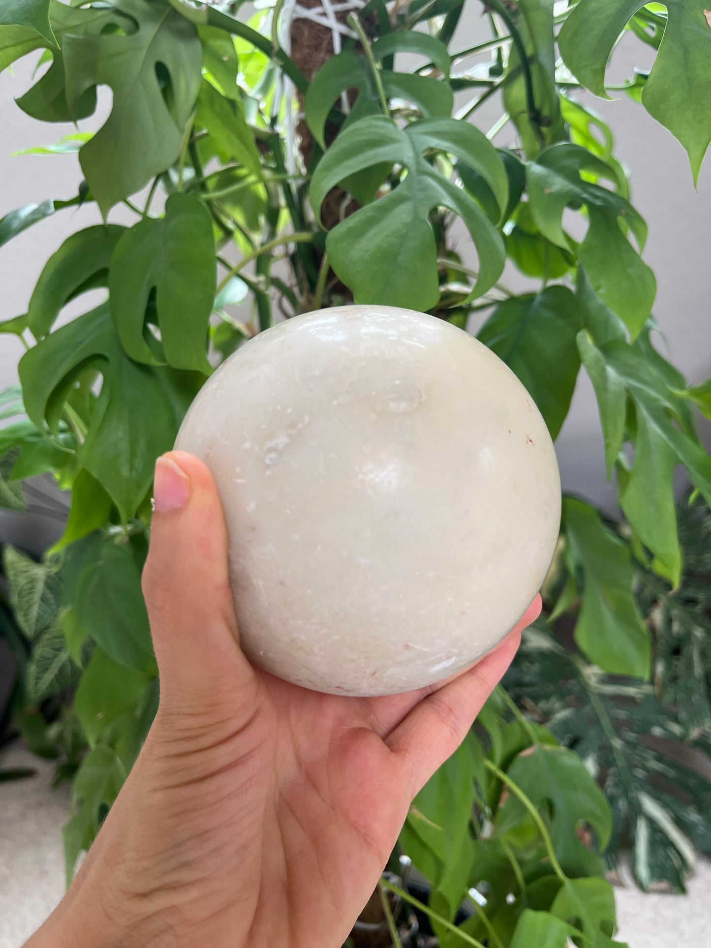 Marmor Kugel 9,8 cm – Naturstein für Ruhe & Beständigkeit