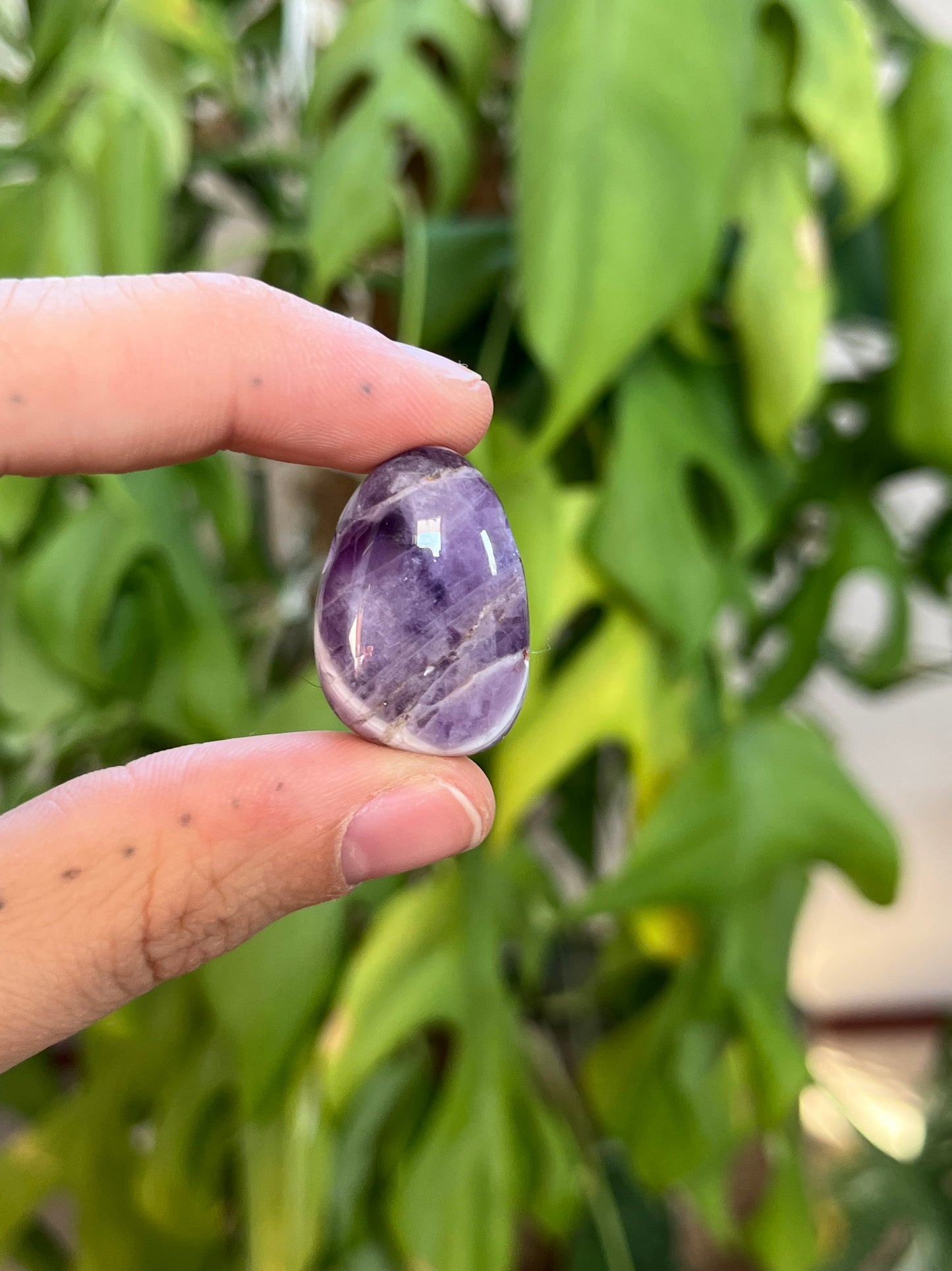 Amethyst Trommelstein gebohrt – Edelstein Anhänger für Ruhe & Klarheit