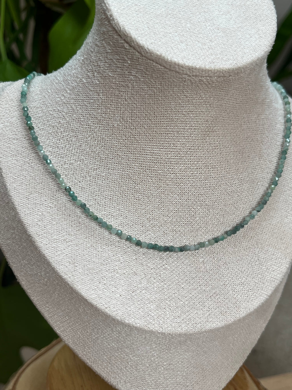 Smaragd Collier 2mm facettiert
