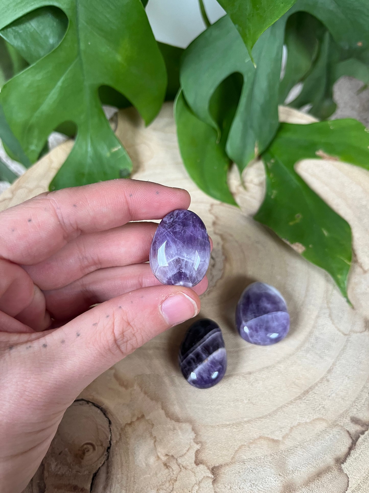 Amethyst Trommelsteine gebohrt