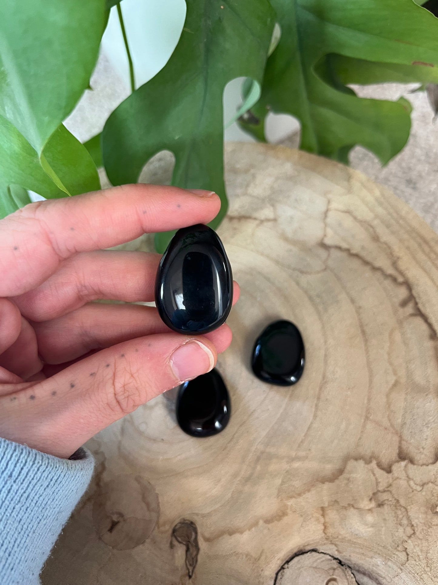 Onyx Trommelstein gebohrt