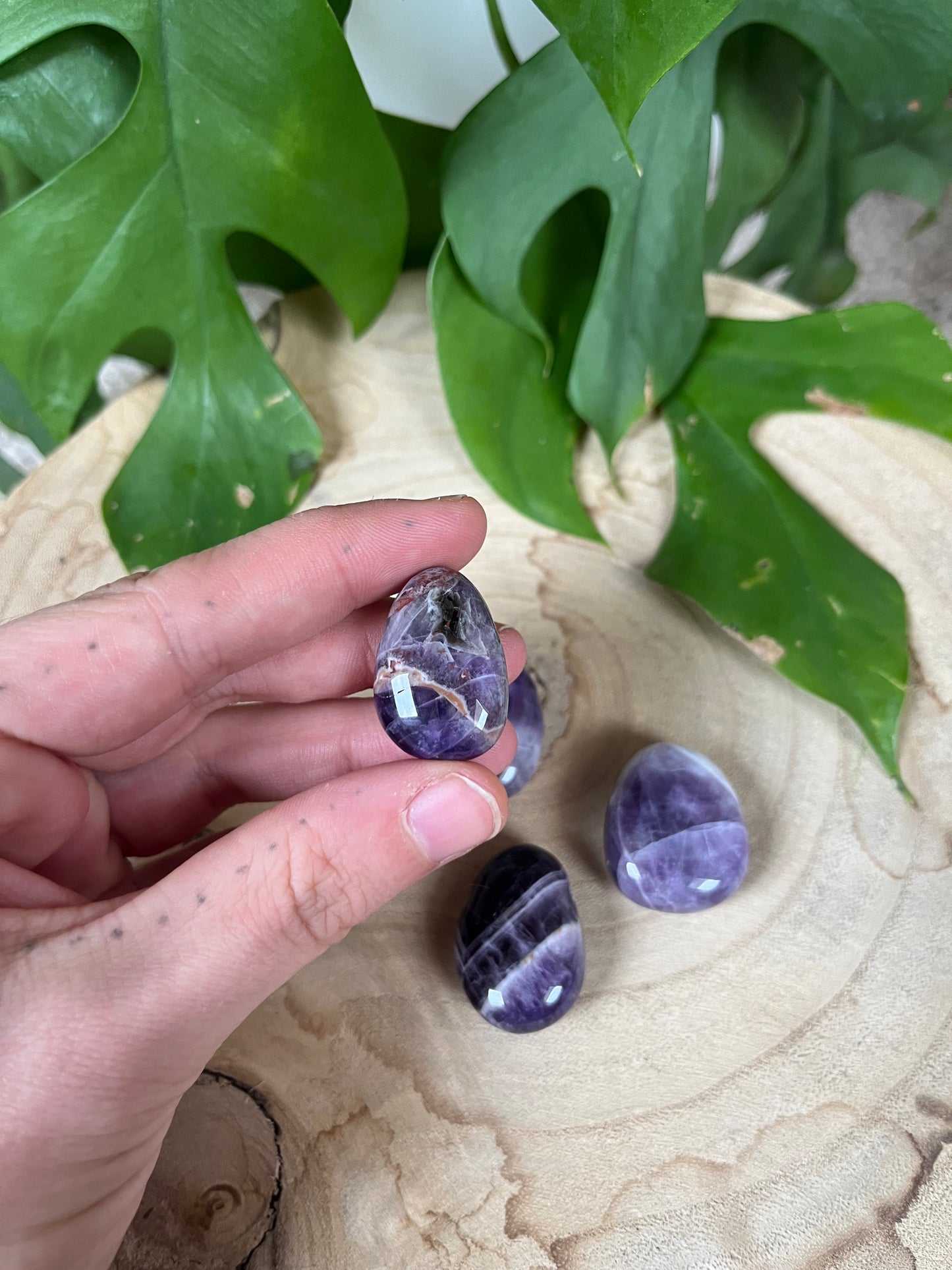 Amethyst Trommelsteine gebohrt