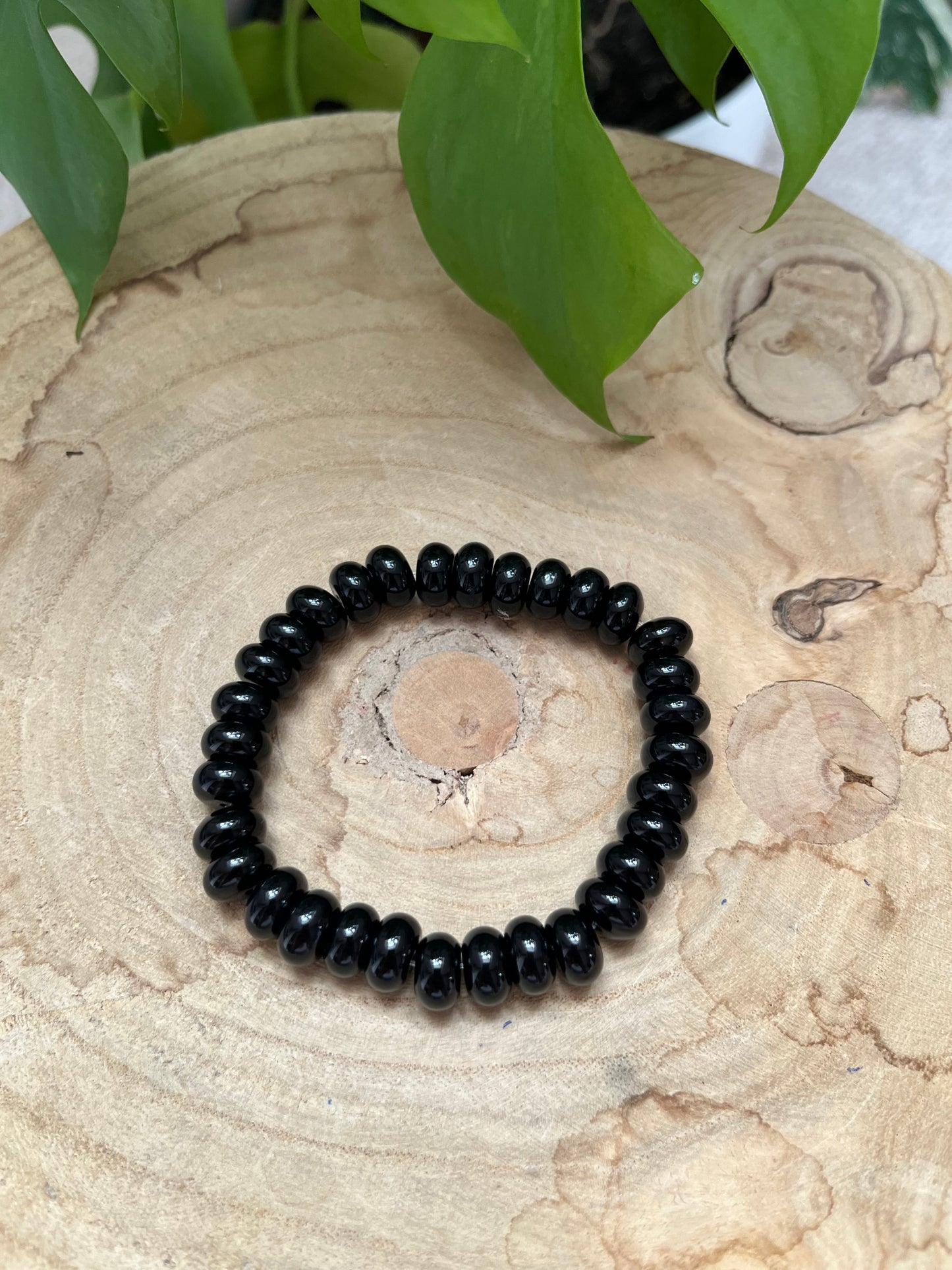 Schwarzer Onyx Chips Armband – Edelstein Schmuck für Schutz & Stärke