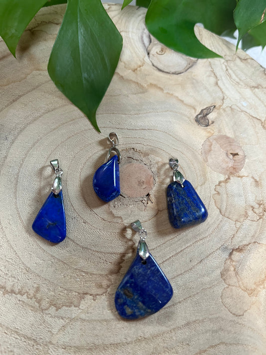 Lapislazuli Anhänger mit Silber Öse