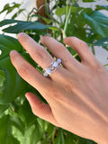 Halschakra Ring – Blauer Chalcedon in 925 Silber oder goldfarbenem Draht
