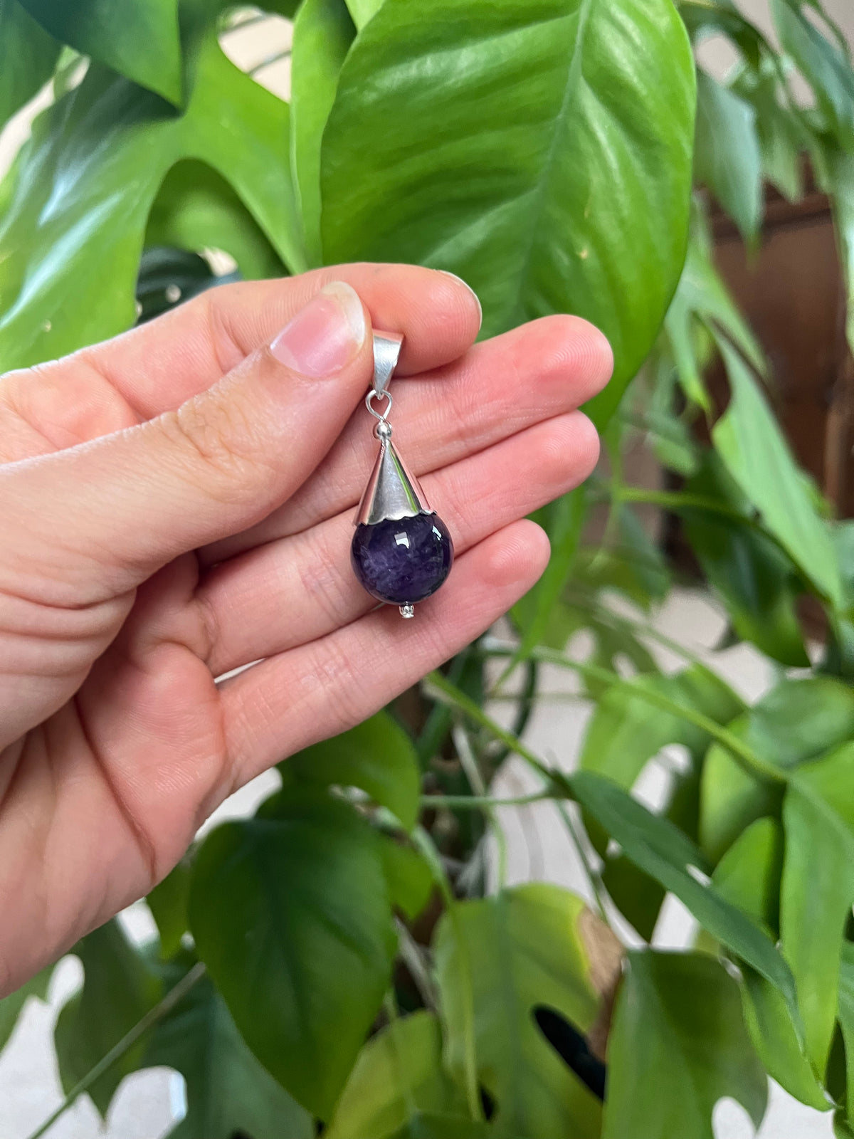 Amethyst Schmuck Set – Ohrringe & Kettenanhänger im Edelstein-Design