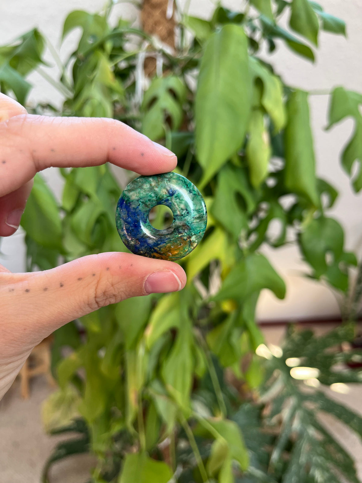 Shattuckit Donut Anhänger – Edelstein Schmuck für Intuition & Klarheit