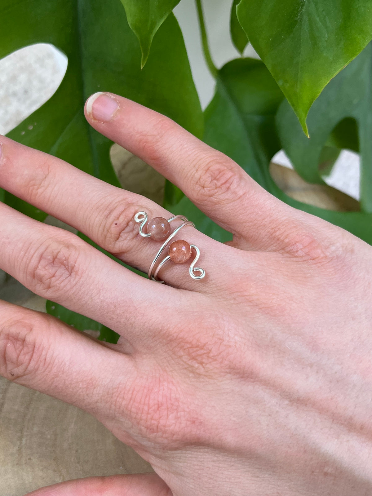 Sonnenstein Ring – handgefertigt & verstellbar