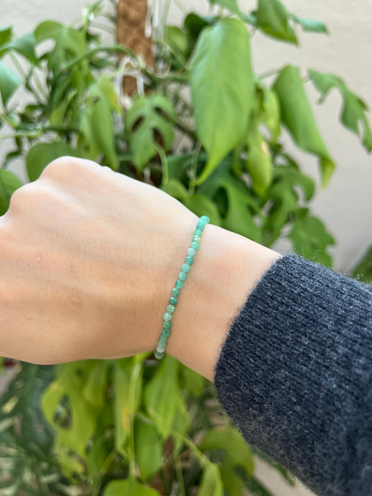 Smaragd facettiertes Armband – Edelstein Armband für Liebe & Wachstum