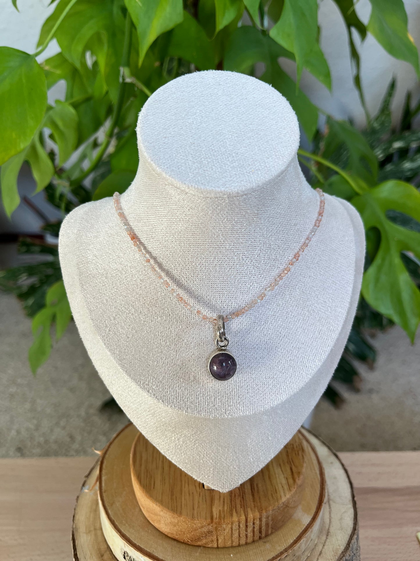 Sonnenstein Collier facettiert 2 mm – 45 cm