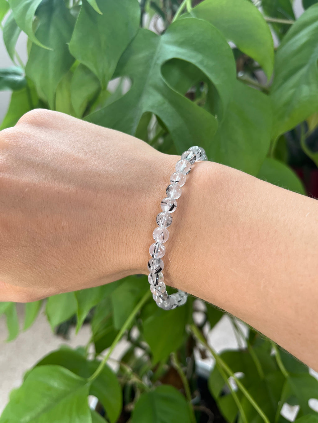 Turmalin in Quarz Kugelarmband 6 mm (AAA-Qualität) – Edelstein Schmuck für Schutz & Klarheit
