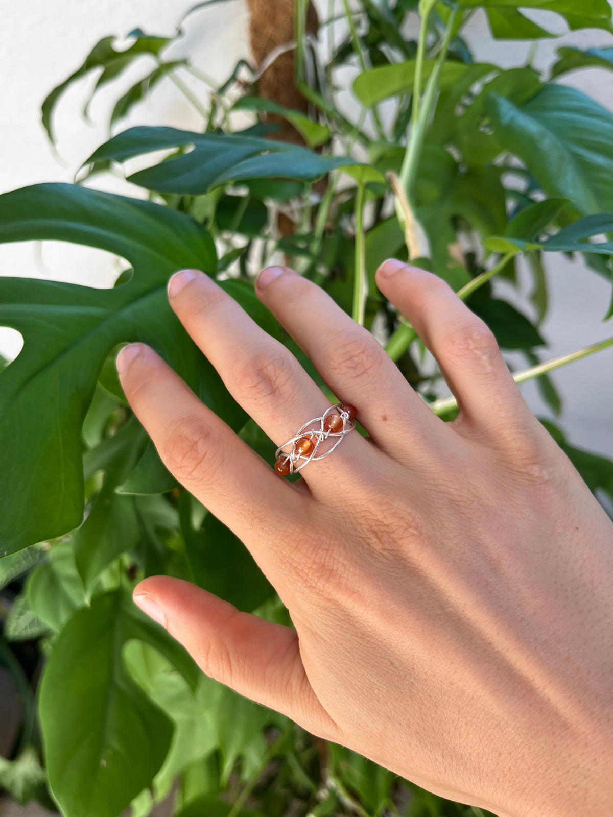 Sakralchakra Ring – Karneol in 925 Silber oder goldfarbenem Draht