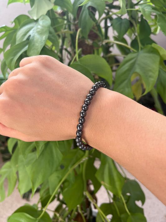 Hämatit Kugelarmband 6 mm – Edelstein Schmuck für Schutz & Stärke
