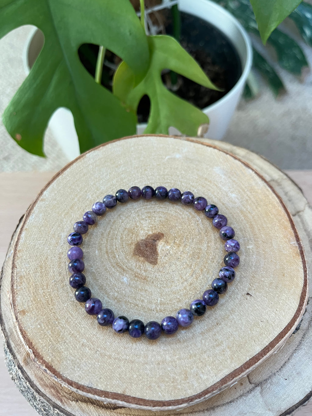 Charoit Kugel Armband 6 mm A Qualität