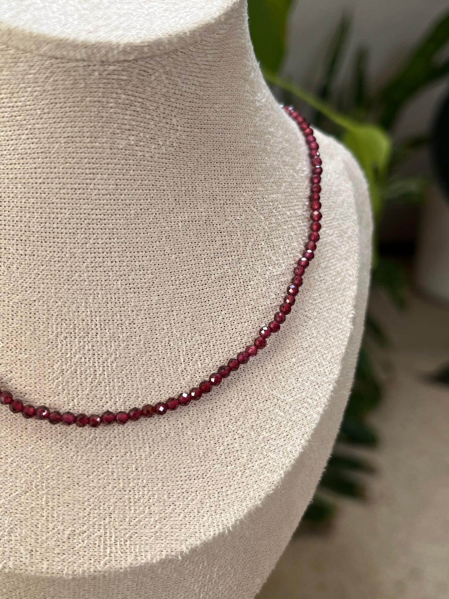 Granat Collier 2 mm facettiert – 925 Verschluss| 45 cm
