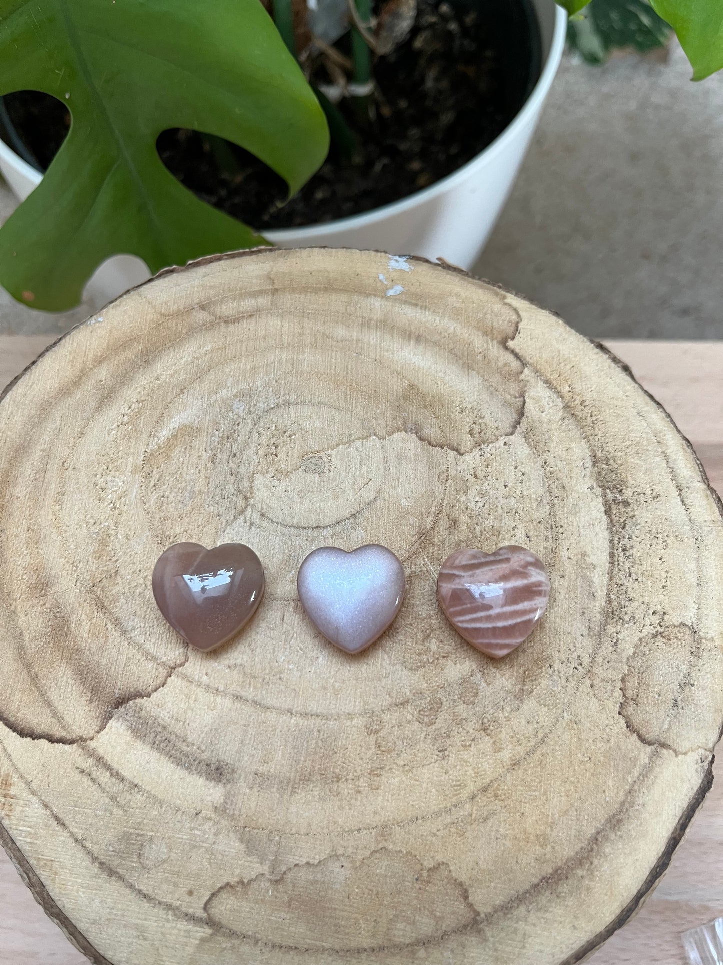 Pfirsich Mondstein Herz gebohrt AA Qualität