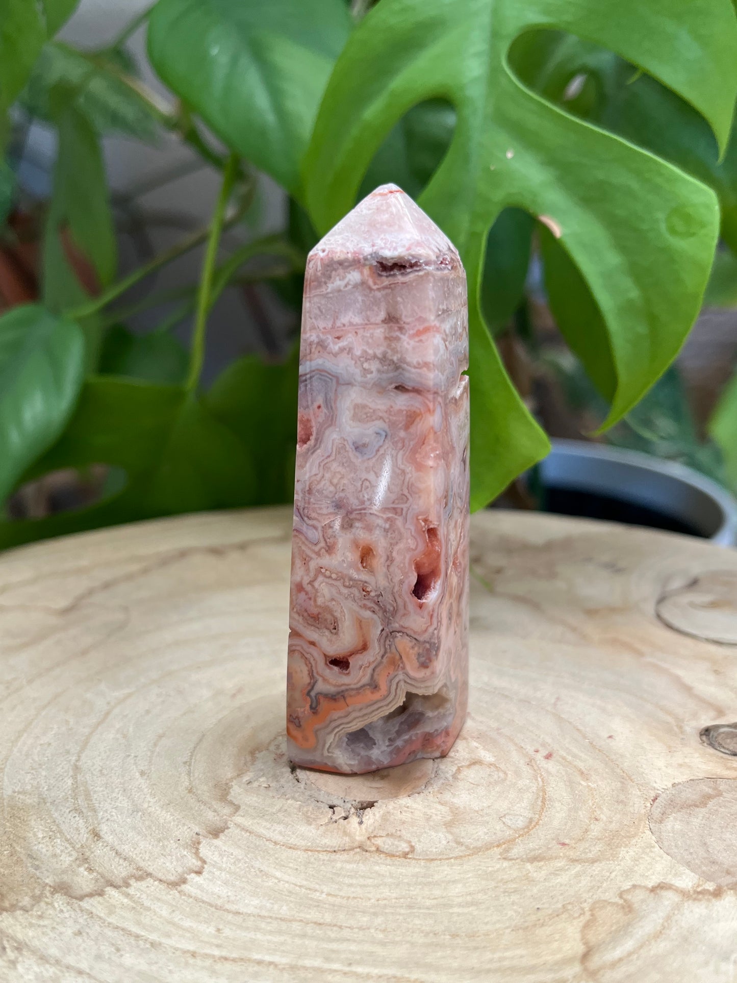 Lace Achat Obelisk – Harmonie & emotionale Balance