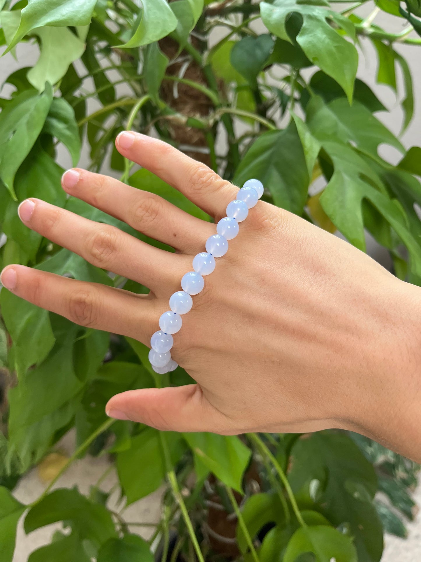 Blauer Calcedon Kugelarmband 8 mm – Edelstein Schmuck für Ruhe & Kommunikation