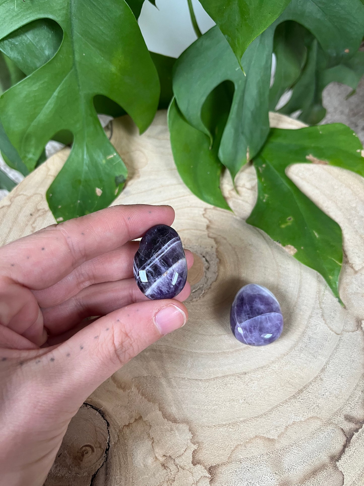 Amethyst Trommelsteine gebohrt