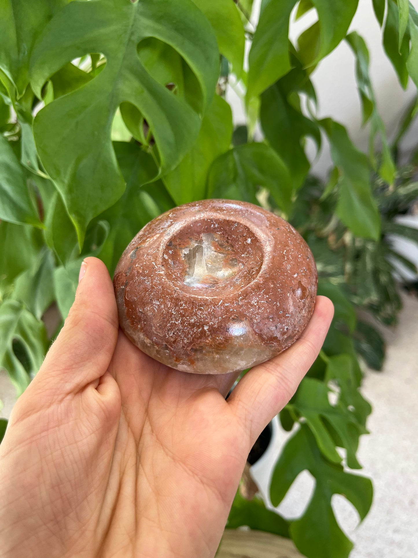 Aragonit Kugel 7,2 cm mit Aragonit Halter – Edelstein für Erdung & Balance